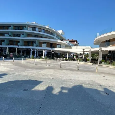 Aleja Baltic Park Molo 308 アパート *