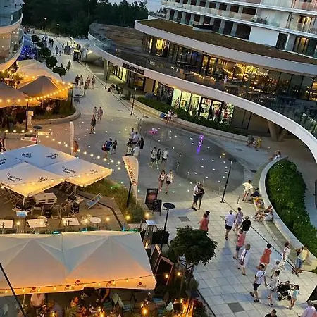 Aleja Baltic Park Molo 308