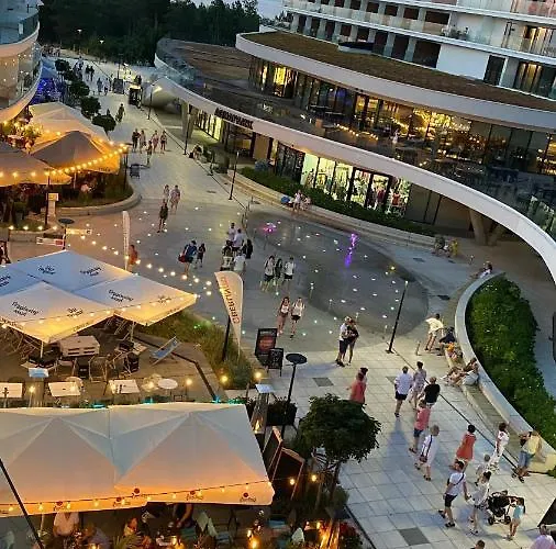 Aleja Baltic Park Molo 308